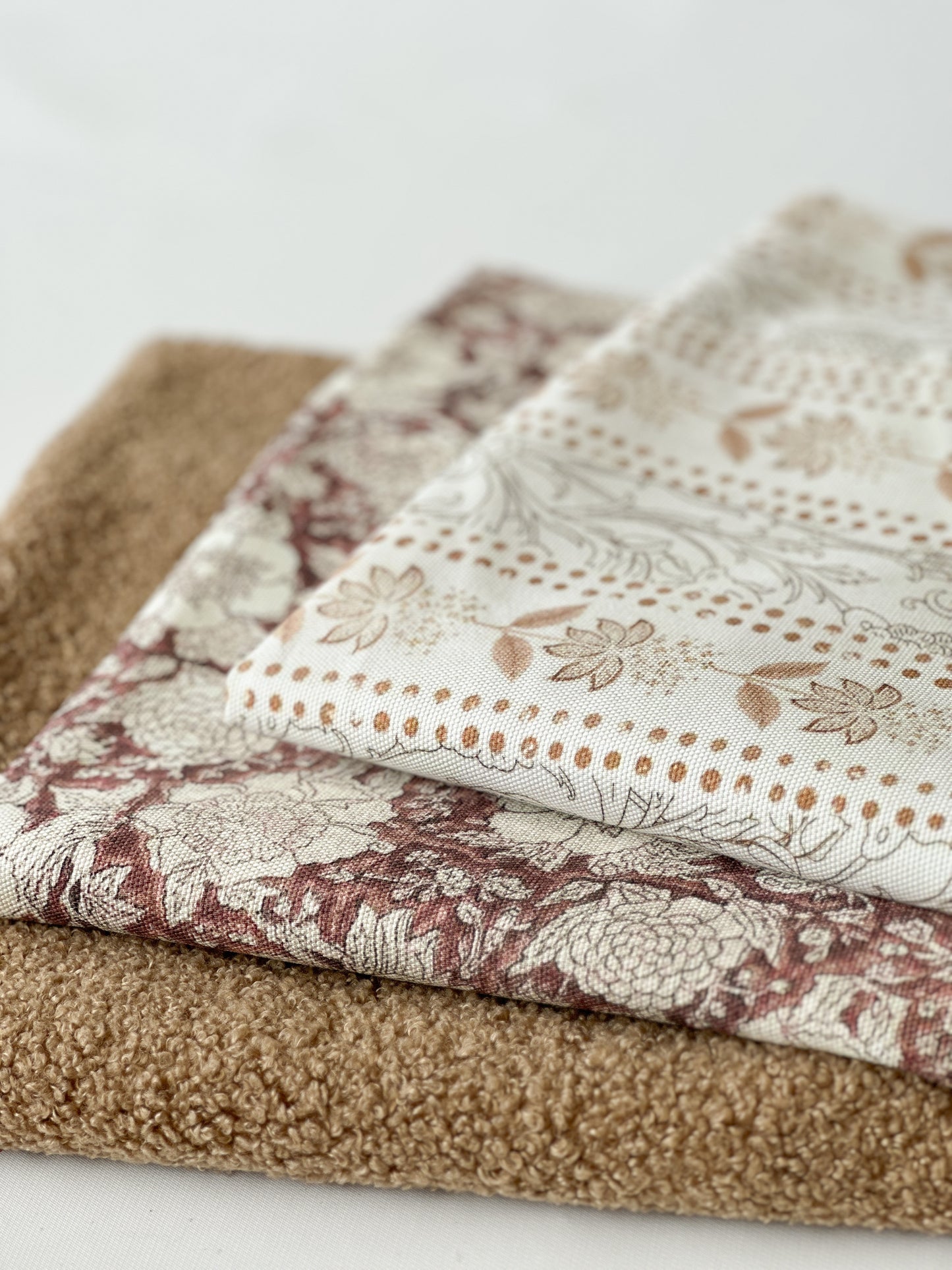 Clara - STUDIO SAMPLE