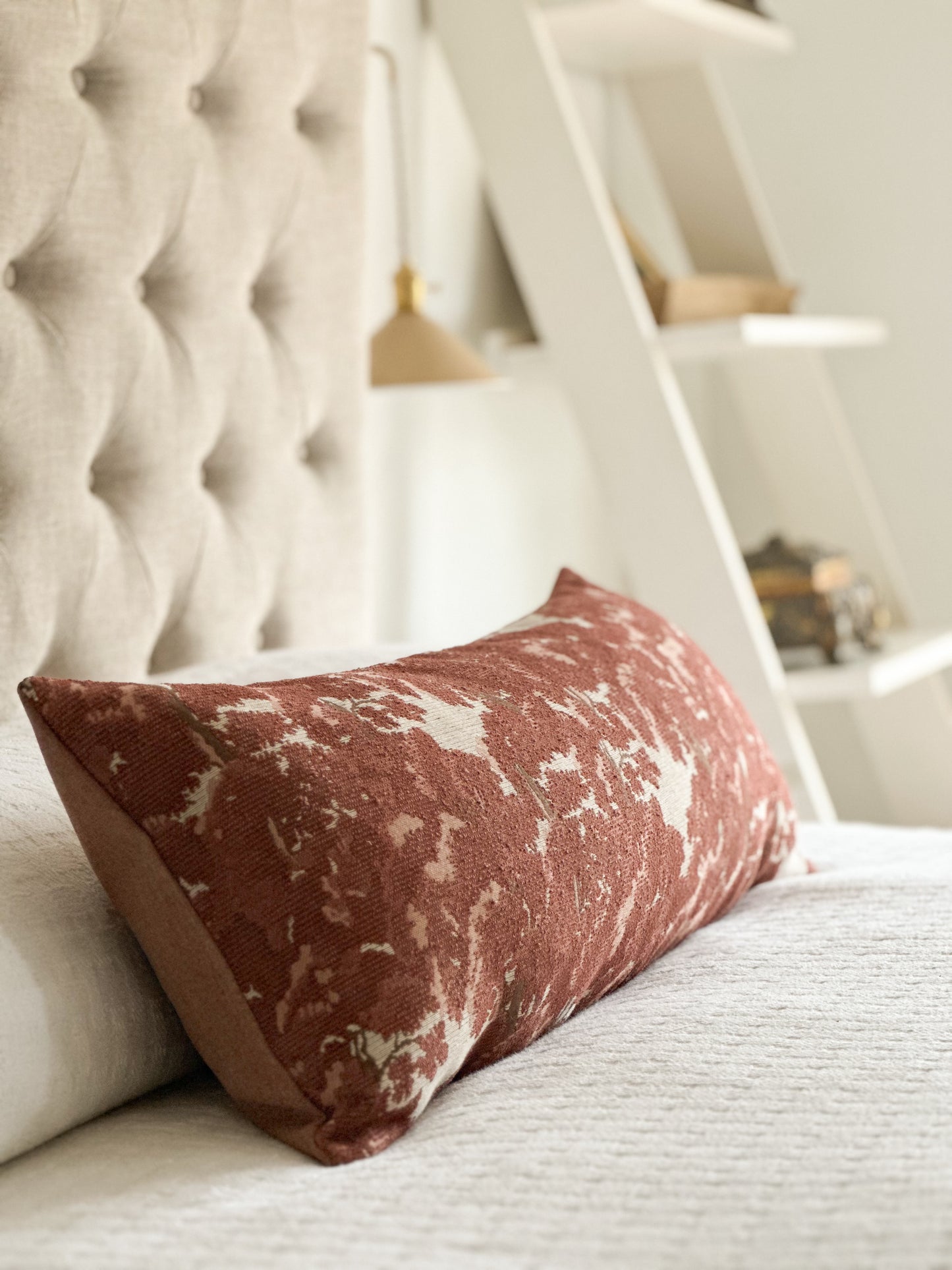 Laurent - Rouge STUDIO SAMPLE