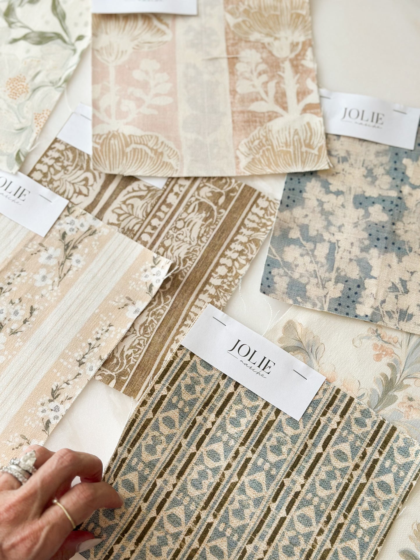 Darcy - STUDIO SAMPLE