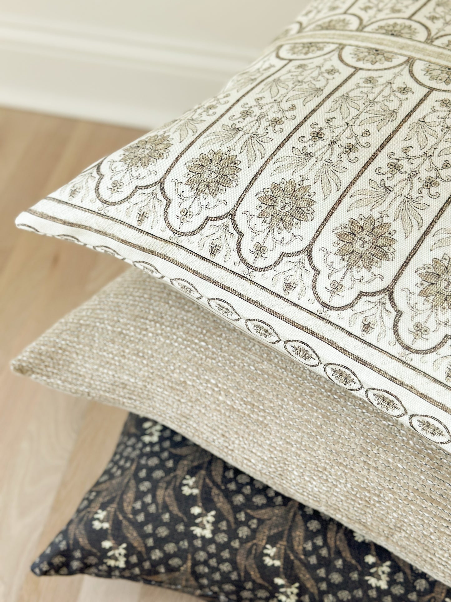 Francine STUDIO SAMPLE