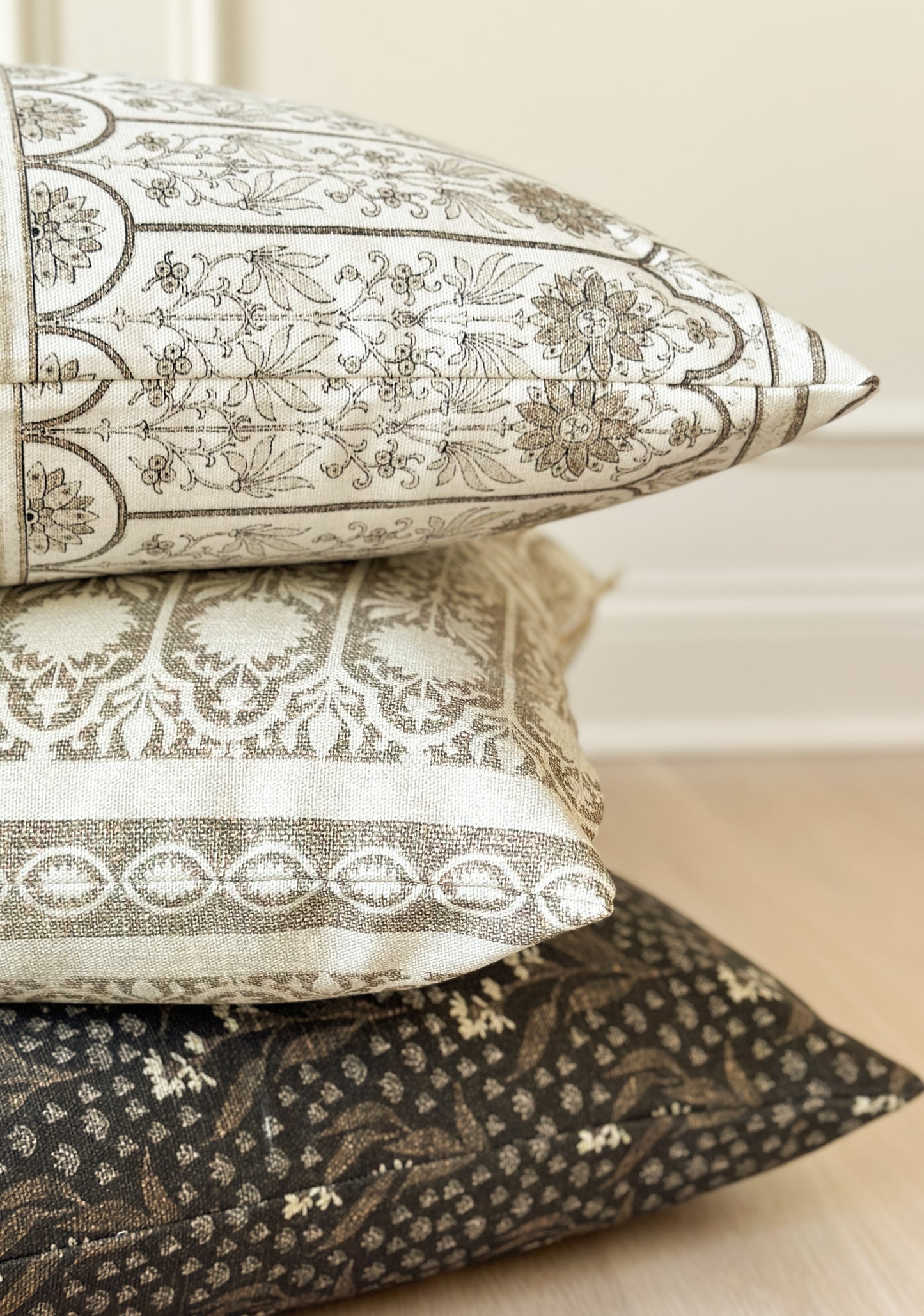 Francine STUDIO SAMPLE