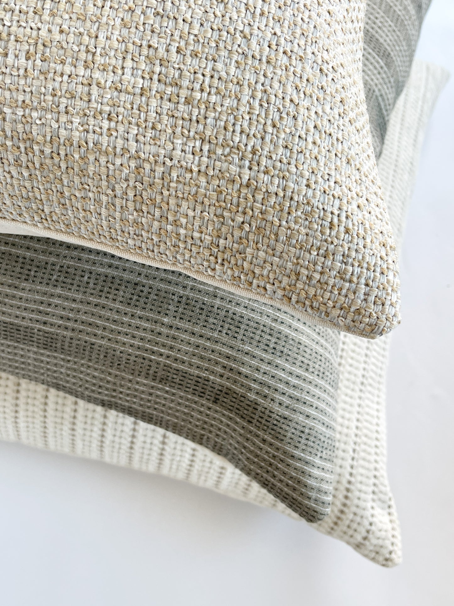 Naomi - STUDIO SAMPLE