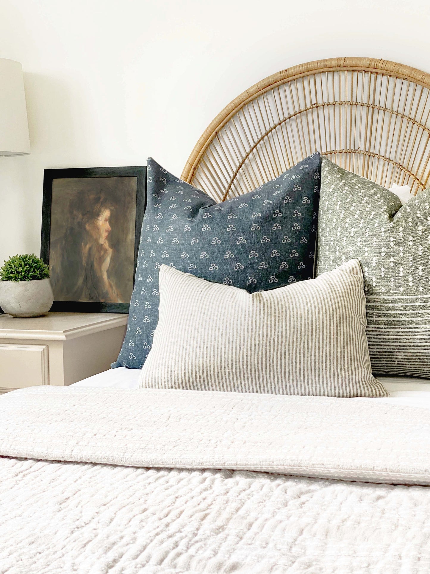 Juno - STUDIO SAMPLE